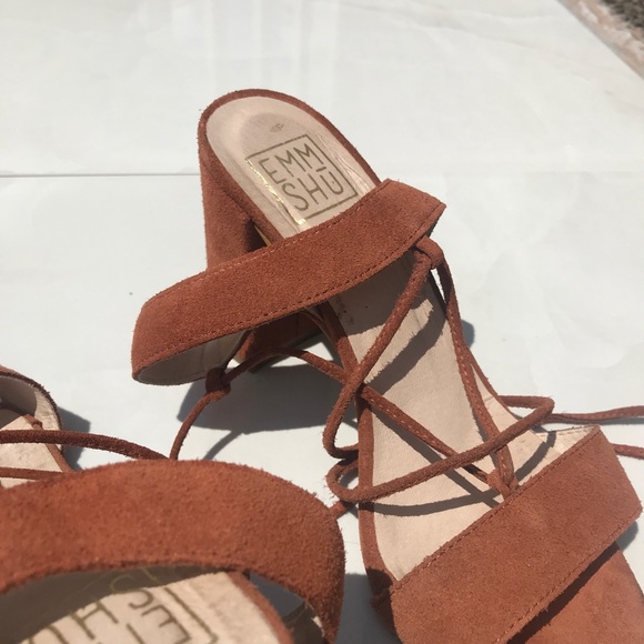 EMM SHU camel low heel strap sandals - Picture 2 of 3